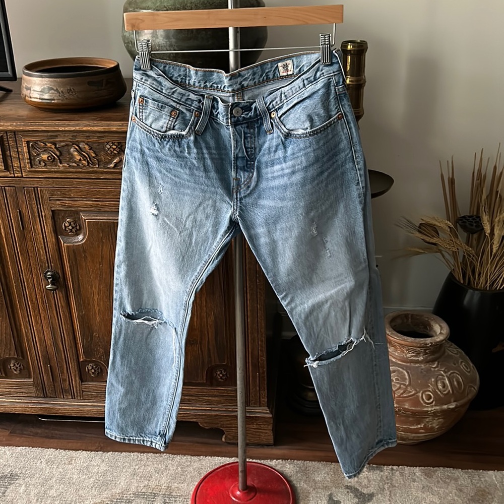 Levi’s 501 Jeans 26x32 Light Wash Distressed White Oak Cone Mill North Carolina